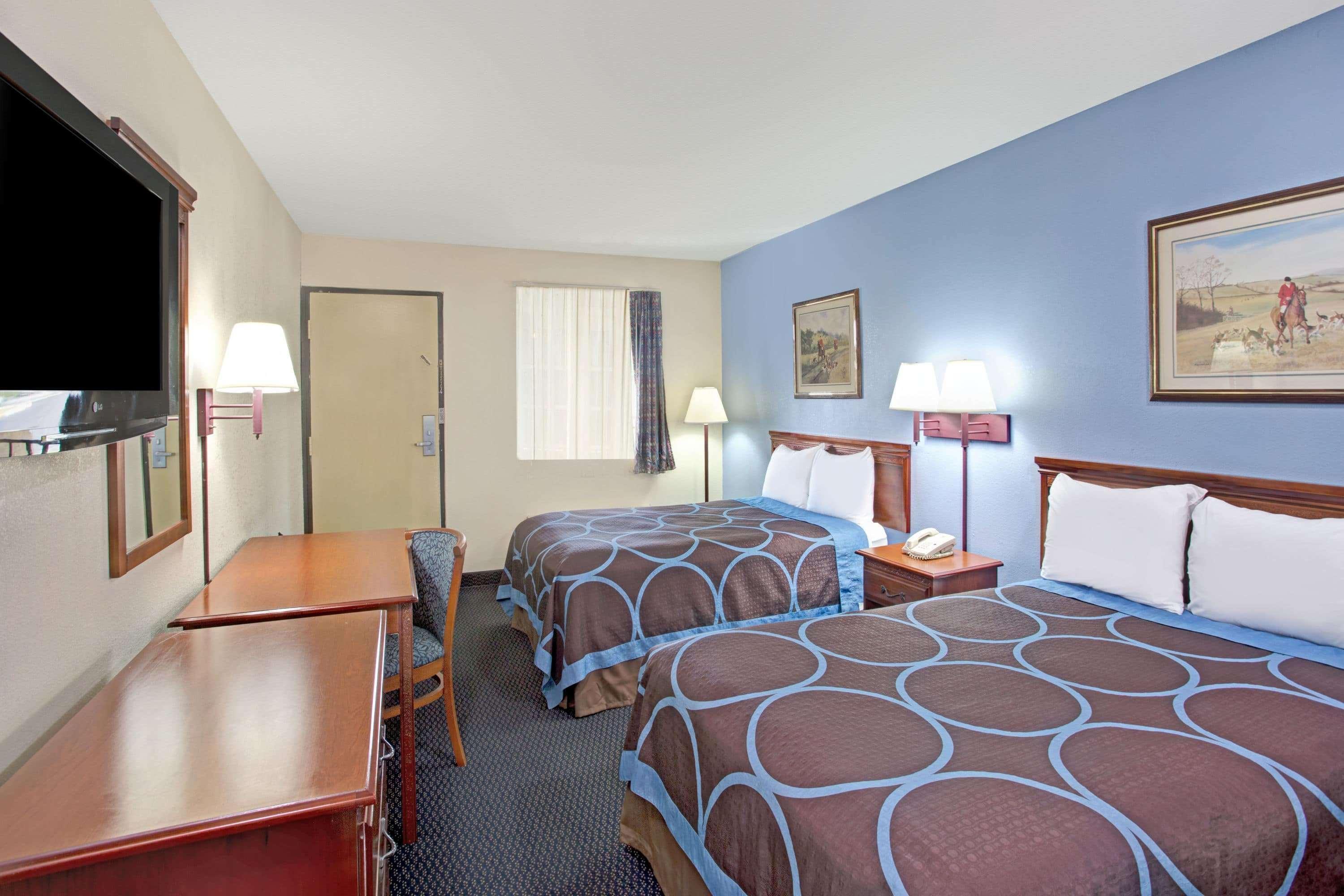 Super 8 By Wyndham Suwanee Ξενοδοχείο Εξωτερικό φωτογραφία